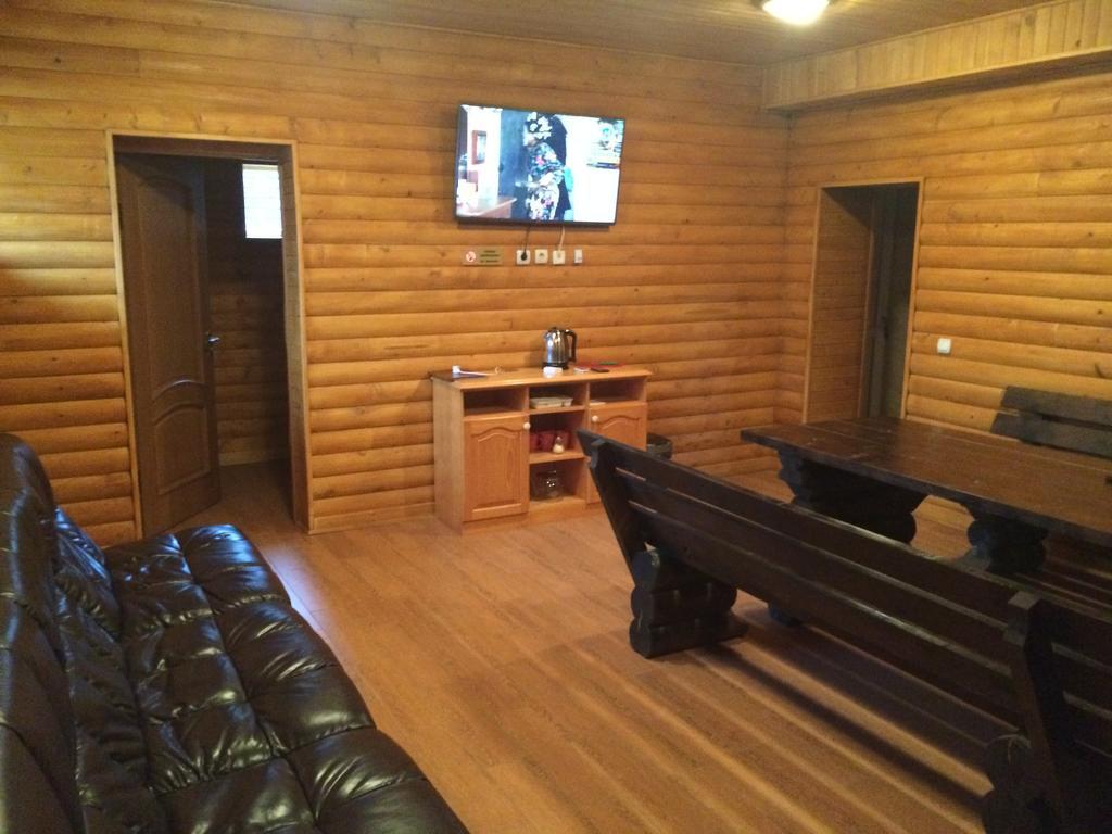 Chernivtsi Apartments Aparthotel 3*