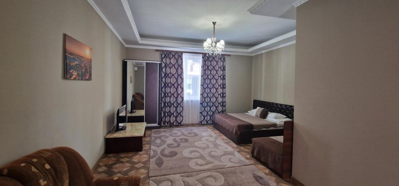 Chernivtsi Apartments