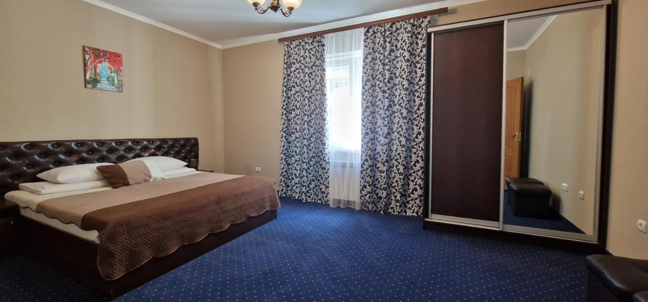 Chernivtsi Apartments 3* Czernowitz
