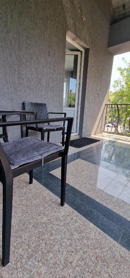 Chernivtsi Apartments מלון דירות