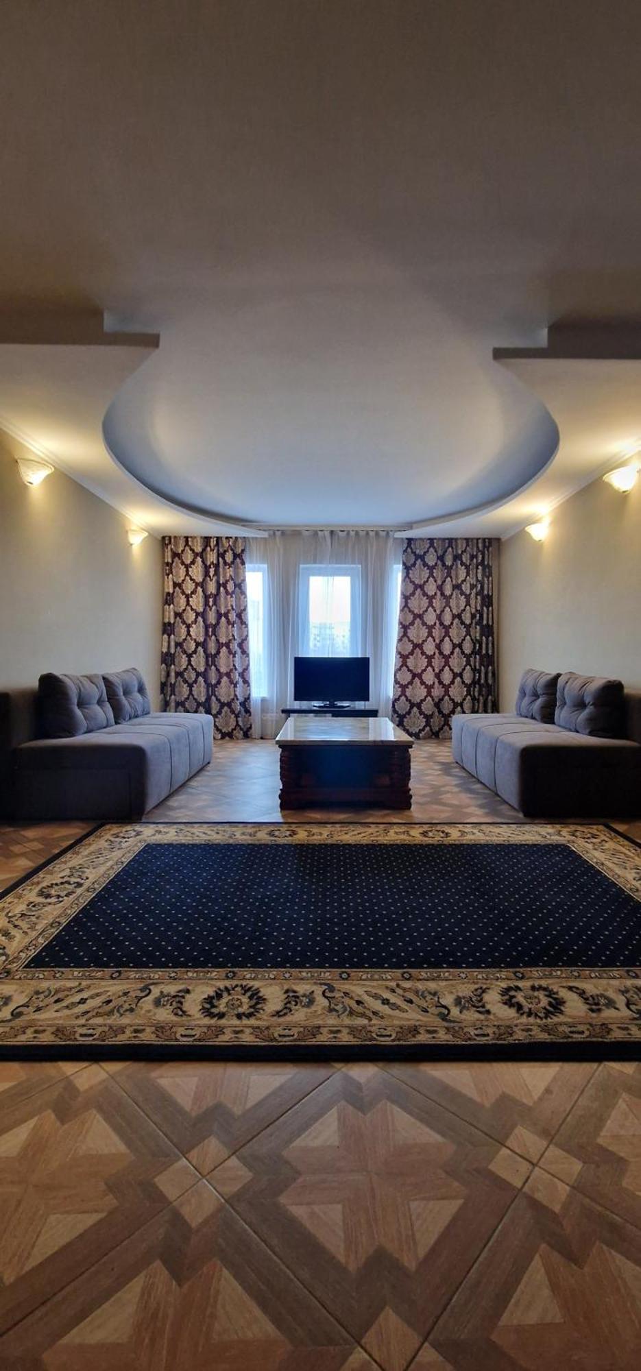 מלון דירות Chernivtsi Apartments צ'רנוביץ